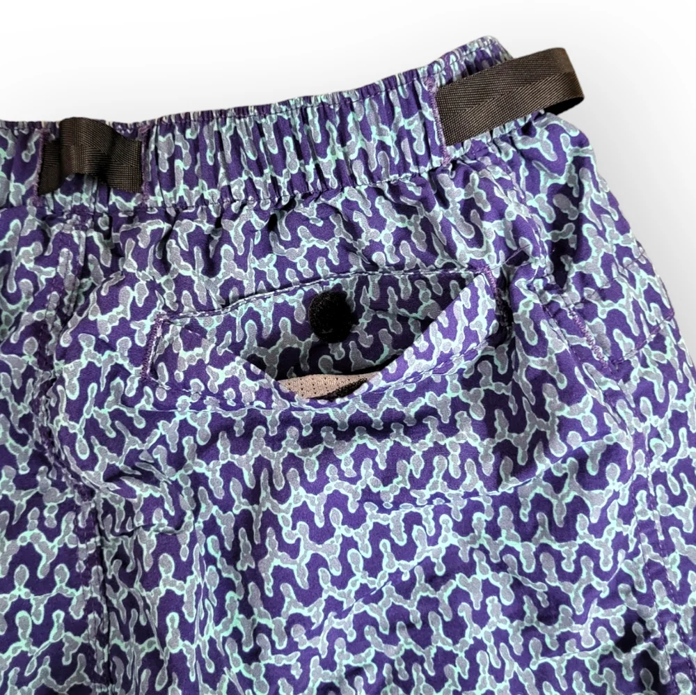 PATAGONIA Vintage River Shorts Swim Trunks with Belt Blue Abstract Print L
